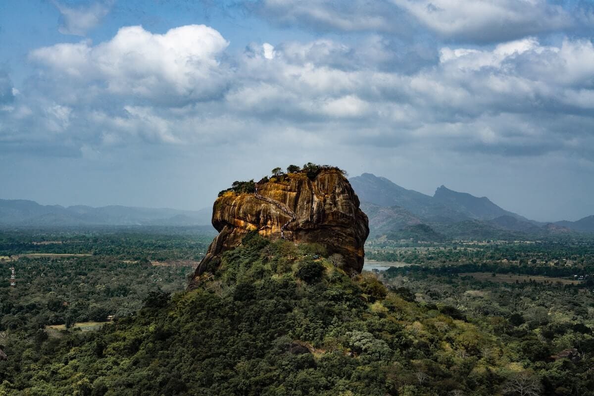 Referred by locals as the Eighth Wonder of the World this ancient palace and fortress complex has significant archaeolog